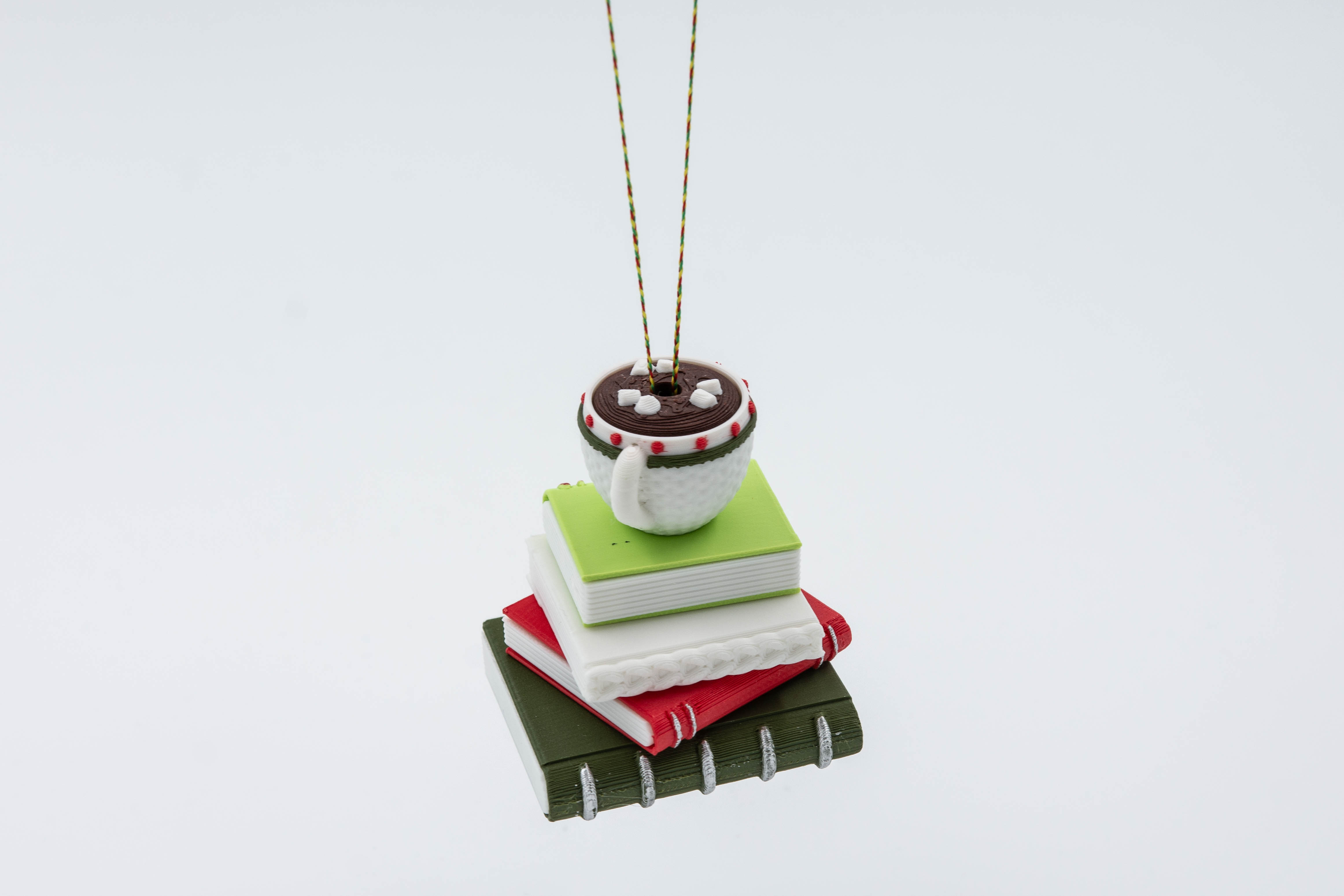 Decoratiune de brad bookish